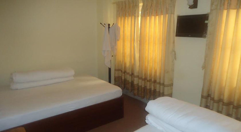 Jungle Sunset Camp Hotel Sauraha Ngoại thất bức ảnh